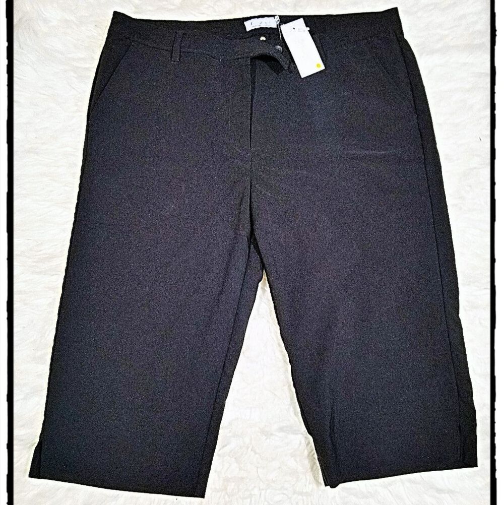 Cracked Wheat Black Casual Capri. Size 14 NWT